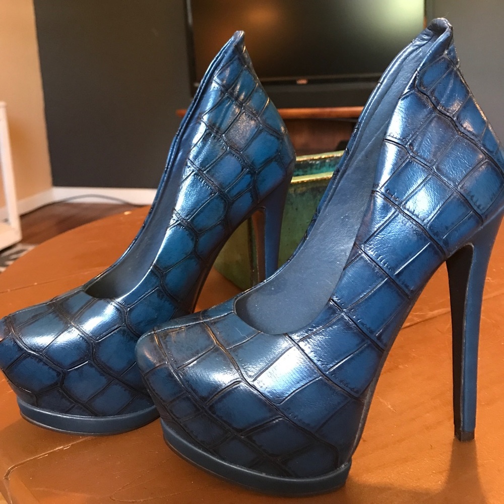 Blue Luichiny heels