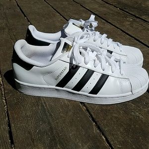 NEW Adidas Superstars