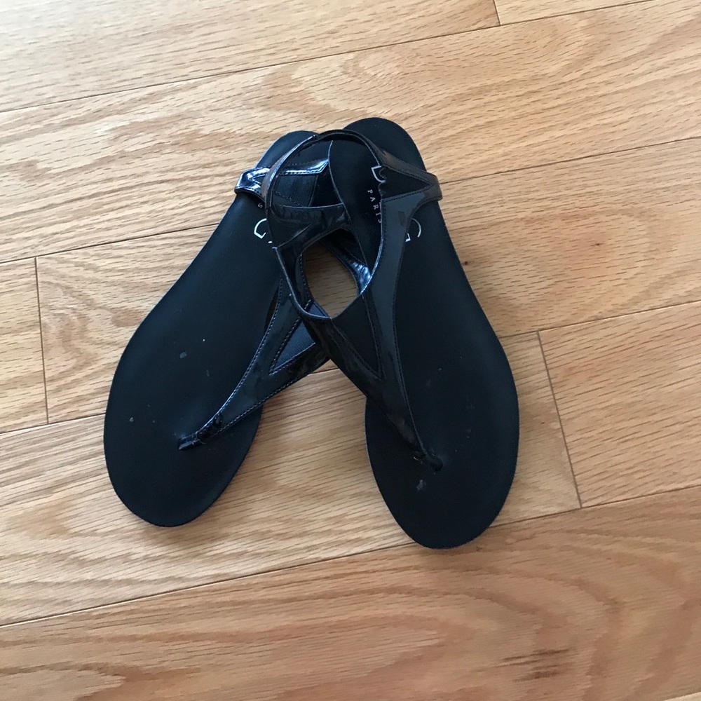 Sandles