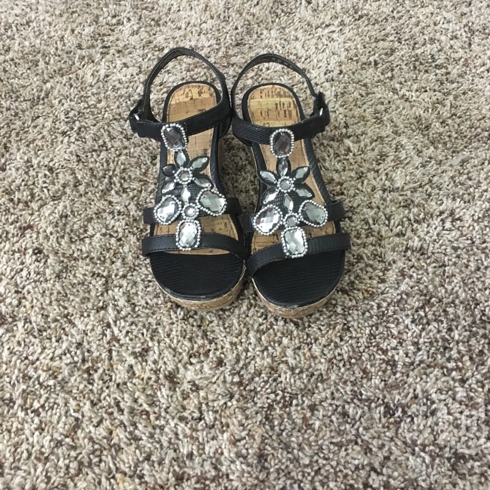 Girls wedges