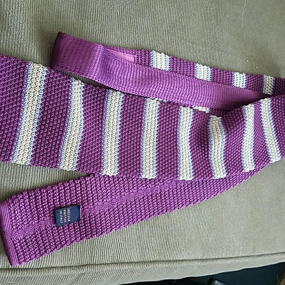 Brooks Brothers knit tie