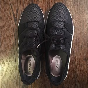 Brand new Easy Spirit sneakers