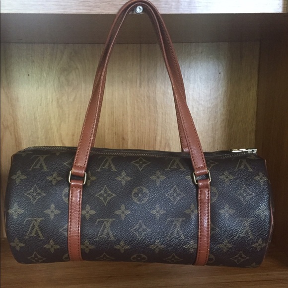 SOLD Authentic, Vintage Louis Vuitton Papillon 30 - Picture 2 of 4