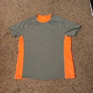 Xersion XL Active wear shirt (spandex &polyester)