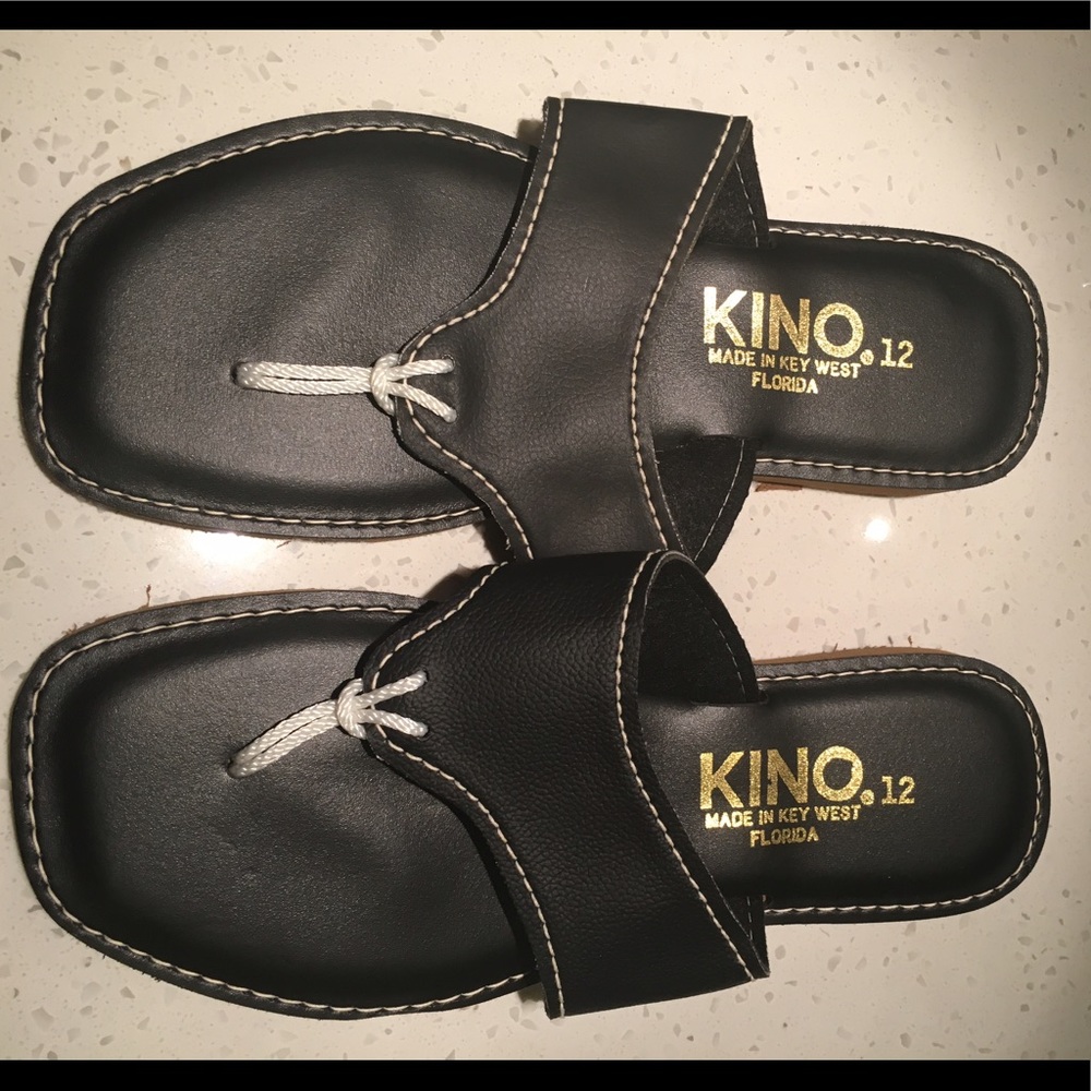 Kino Mens Size 12 Flip Flops - fits size 10/11