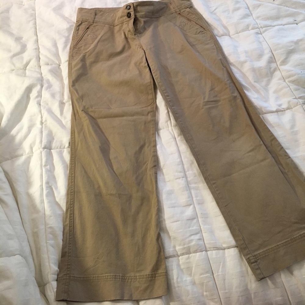 Wide leg New York & Co khaki pants - 12 petite
