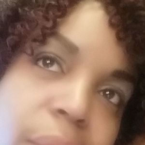 Meet your Posher, Thea lorraine