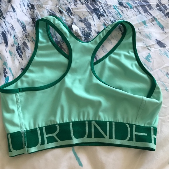Under Armour Sports Bra - Picture 2 of 3