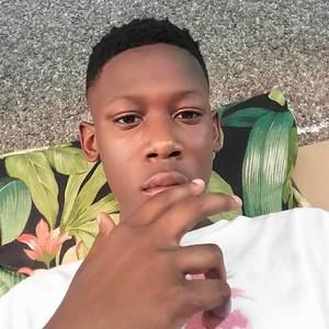 Meet your Posher, Kai