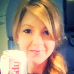Meet your Posher, Ashlie