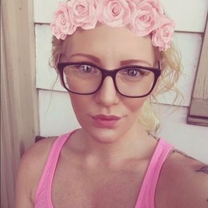 Meet your Posher, Lacey