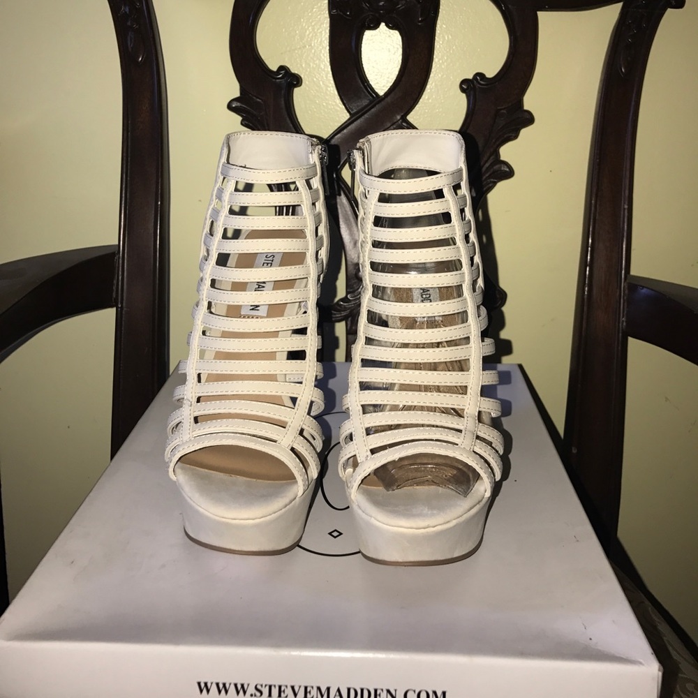 Steve Madden Xpert Wedges