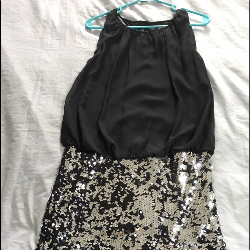 Size 6 sexy glitter dress