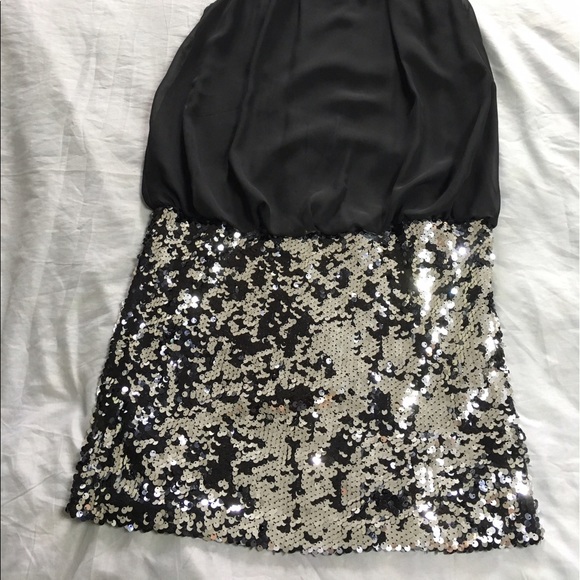 Size 6 sexy glitter dress - Picture 6 of 6
