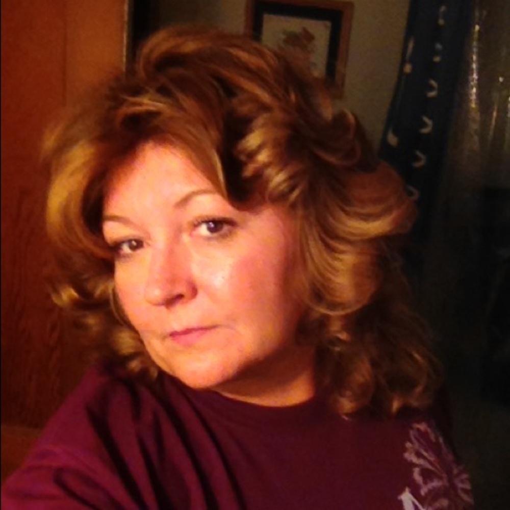 Meet your Posher, Tona