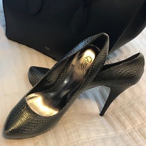 Carlos by Carlos Santana Playful Snakeskin Heels