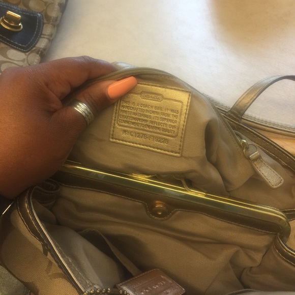 Coach Handbag - Picture 4 of 4