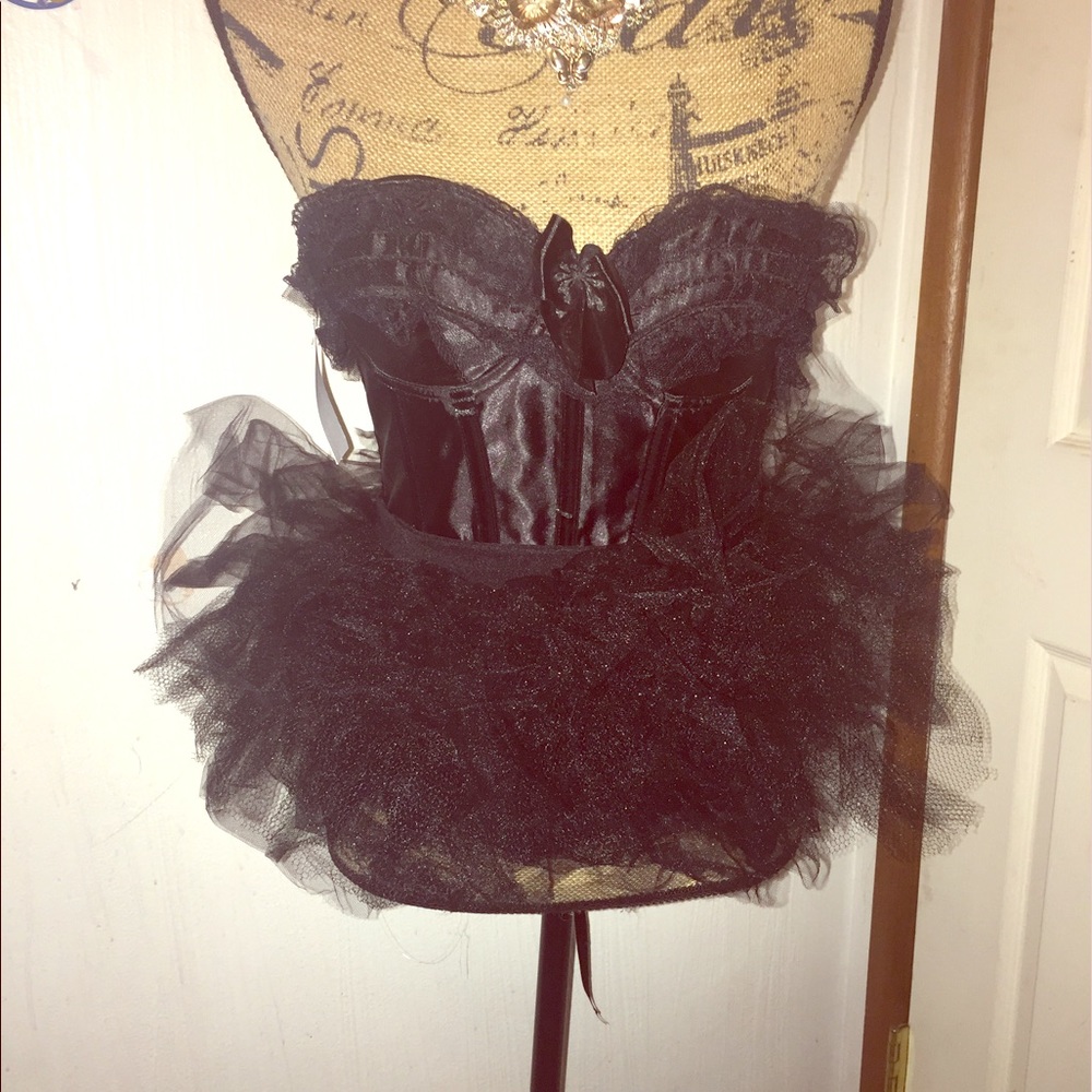 Satin and lace corset with accessories