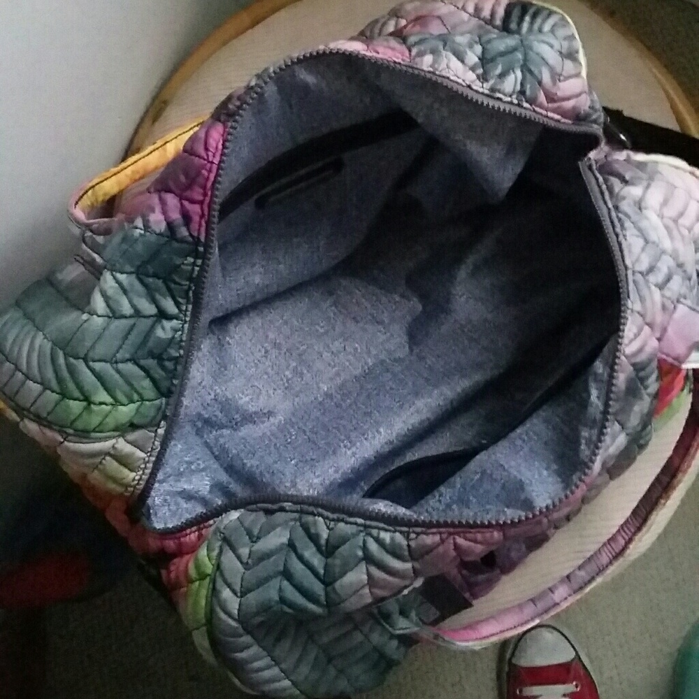 *Sold* Steve Madden duffel bag - Picture 3 of 4