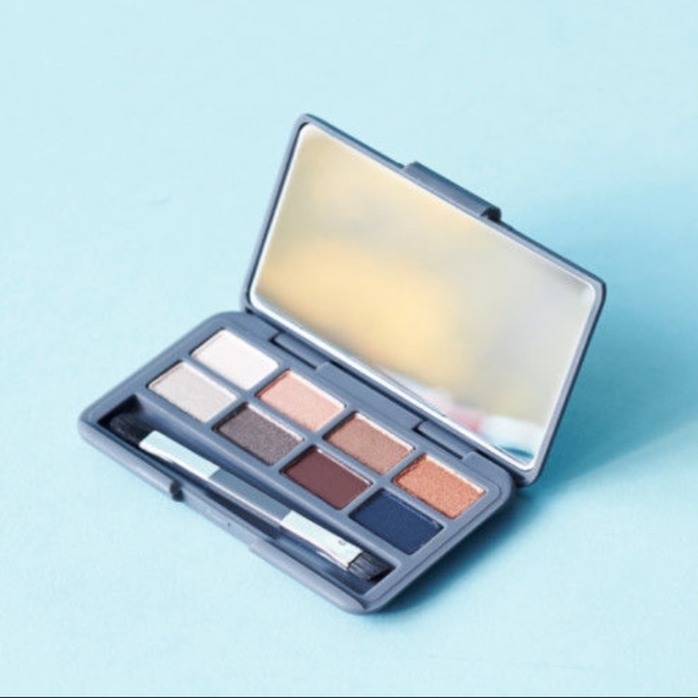 Stowaway Dawn to Dusk Eyeshadow Palette