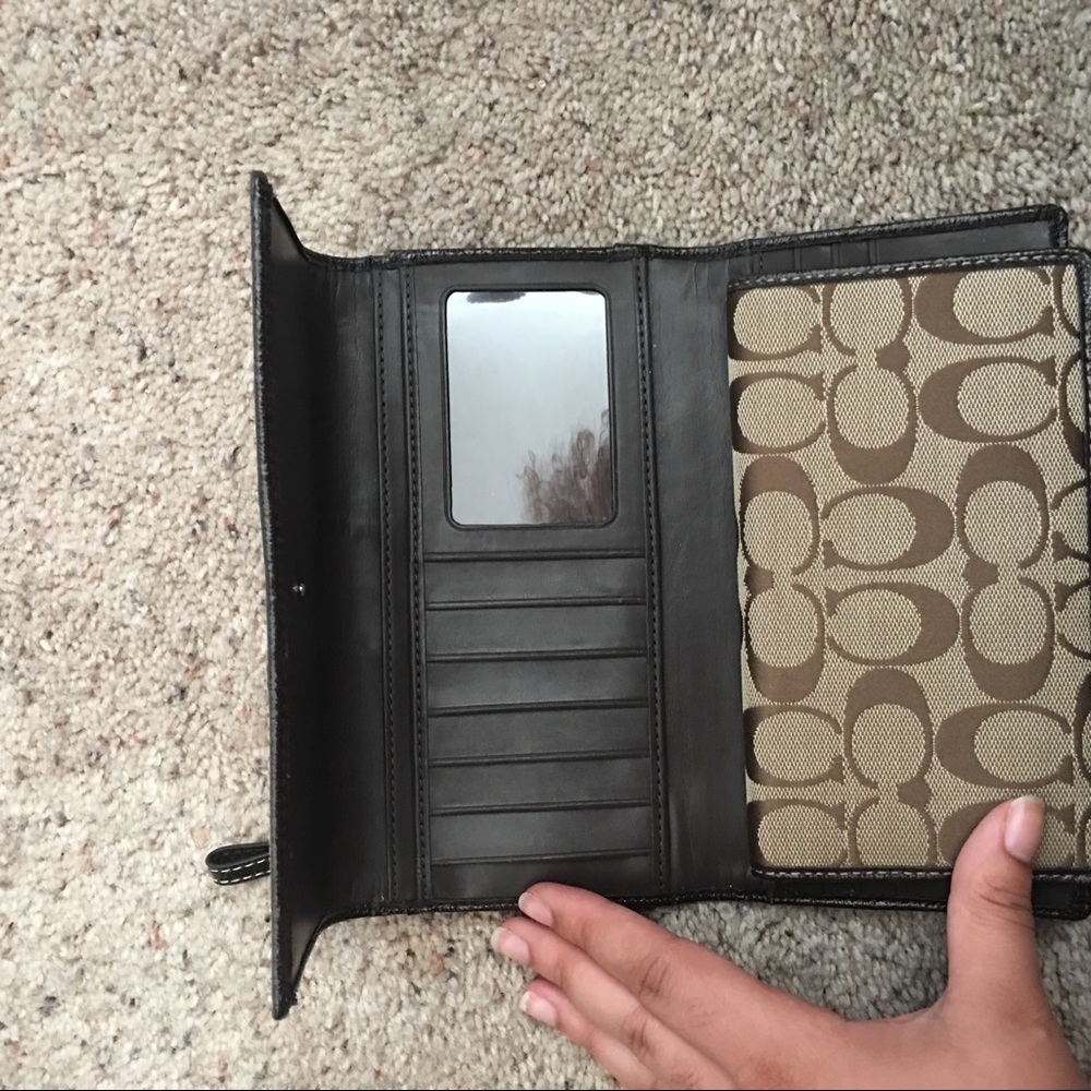 Wallet - Picture 3 of 4