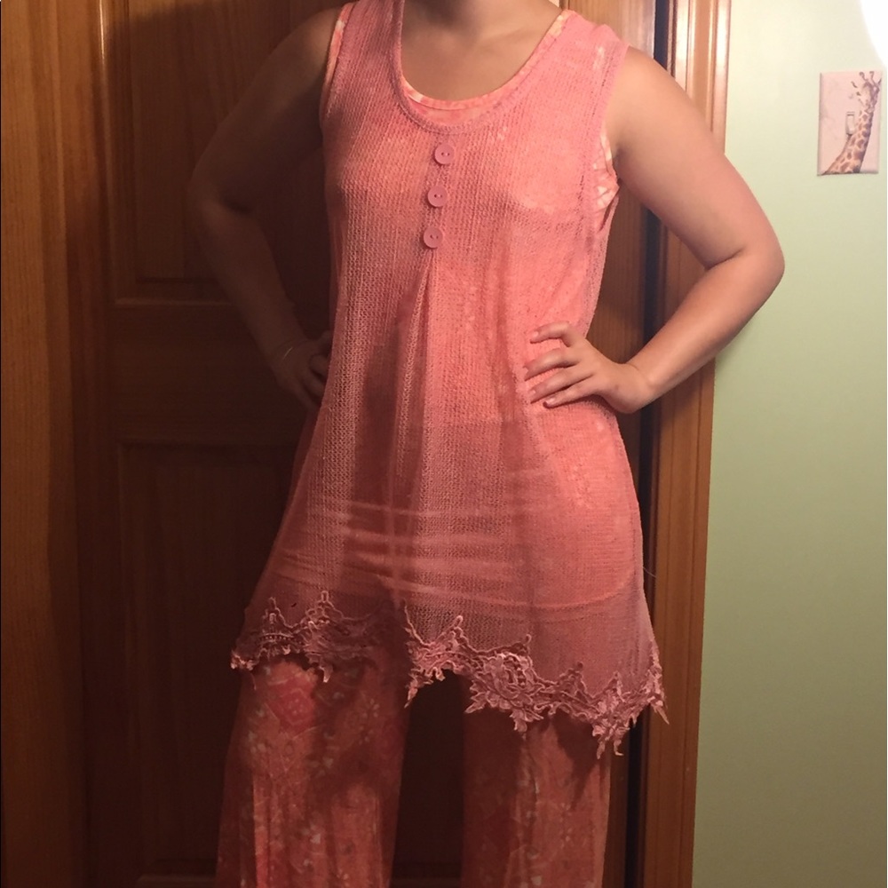 Peach total outfit!