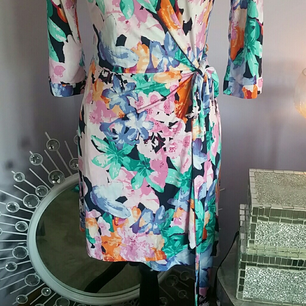 ▪️wrap dress▪️ - Picture 4 of 8