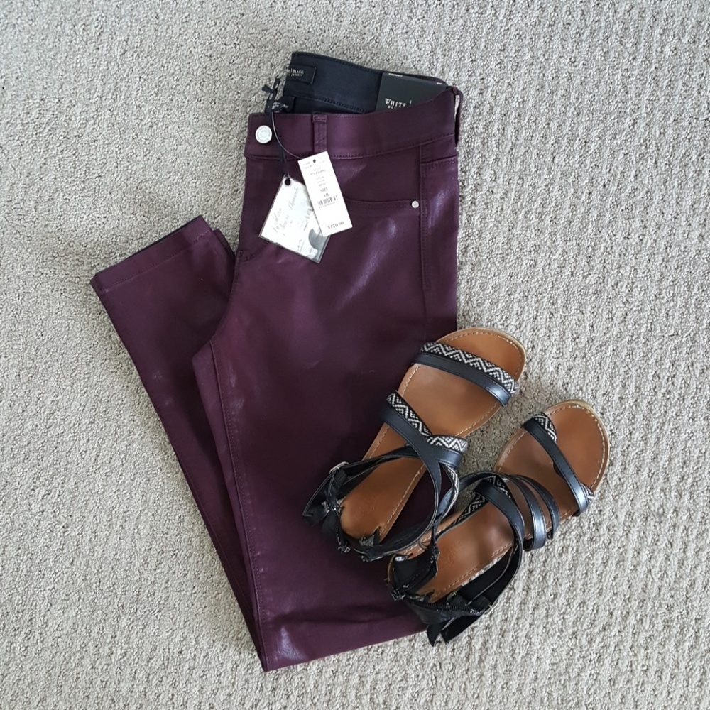 White House Black Market Skinny Leg Pants
