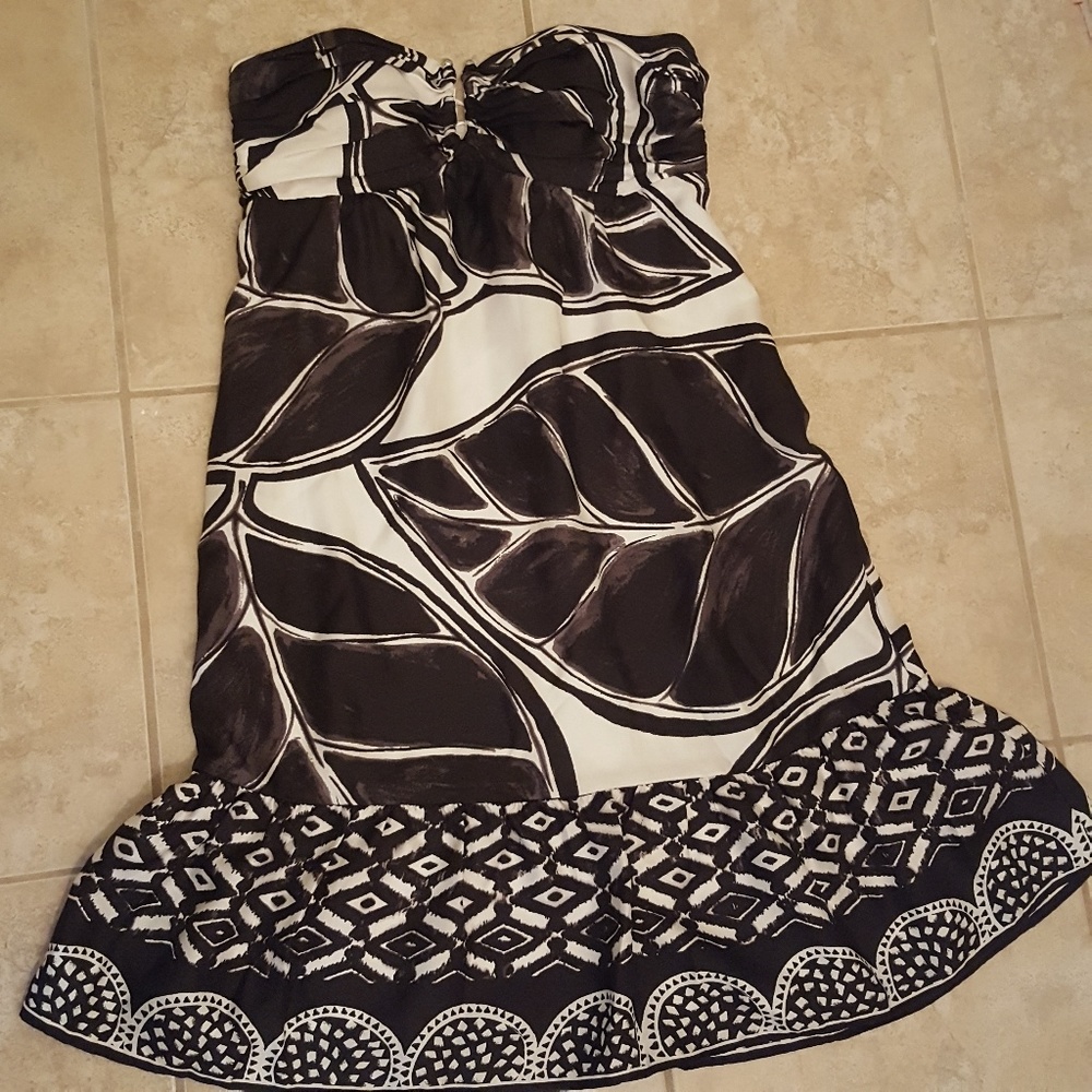 White House Black Market strapless dress