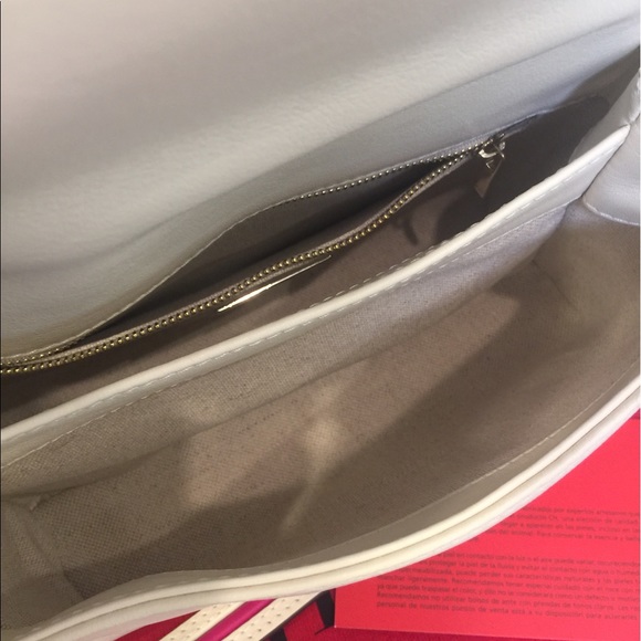 Carolina Herrera multicolor butterfly shoulder bag - Picture 5 of 8