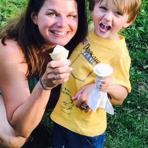 Meet your Posher, Becky