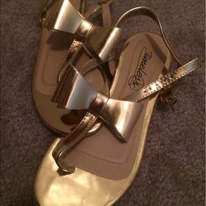 gold bow sandals