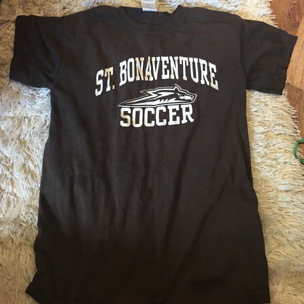 St Bonnie's tee