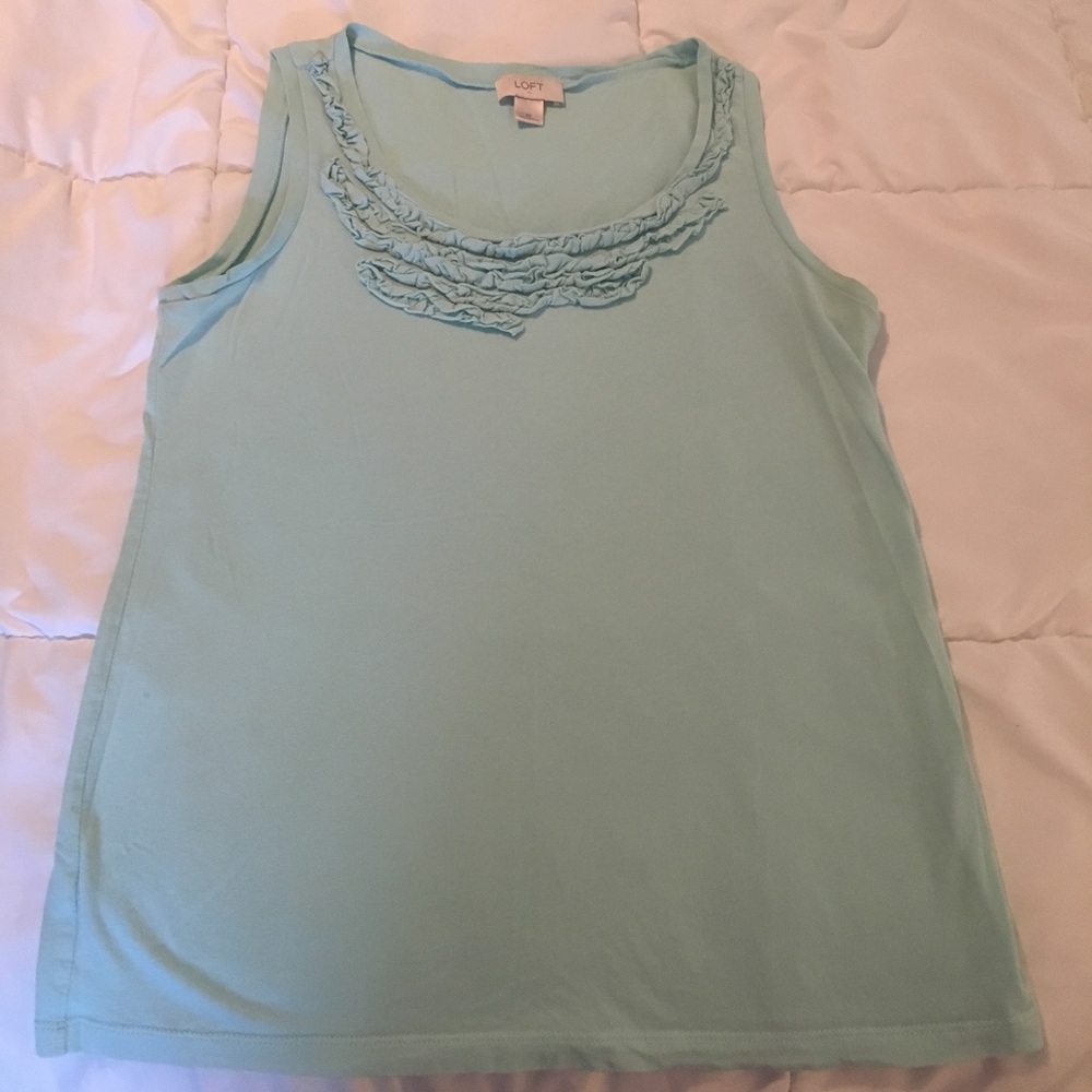 Cute tank with neckline detail