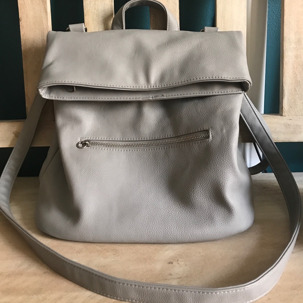 Mossimo convertible backpack crossbody tote