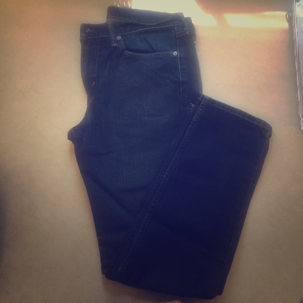 Levi's