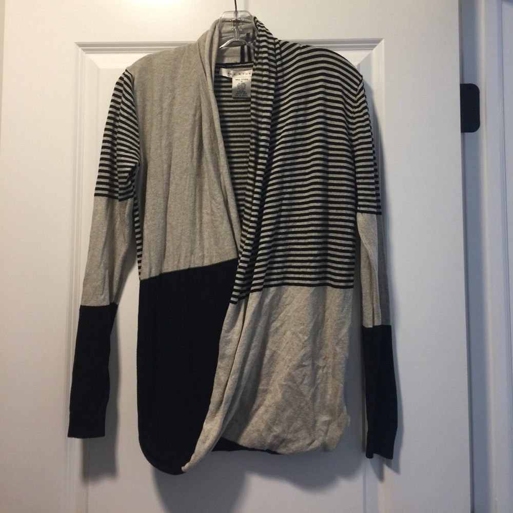 Max studio tan and black wrap sweater, size M