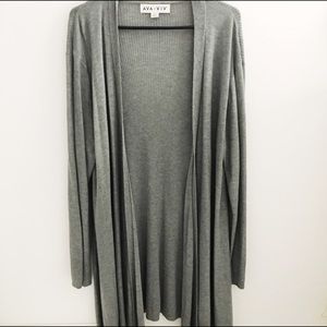 SALE AVA & VIV long sleeve light sweater