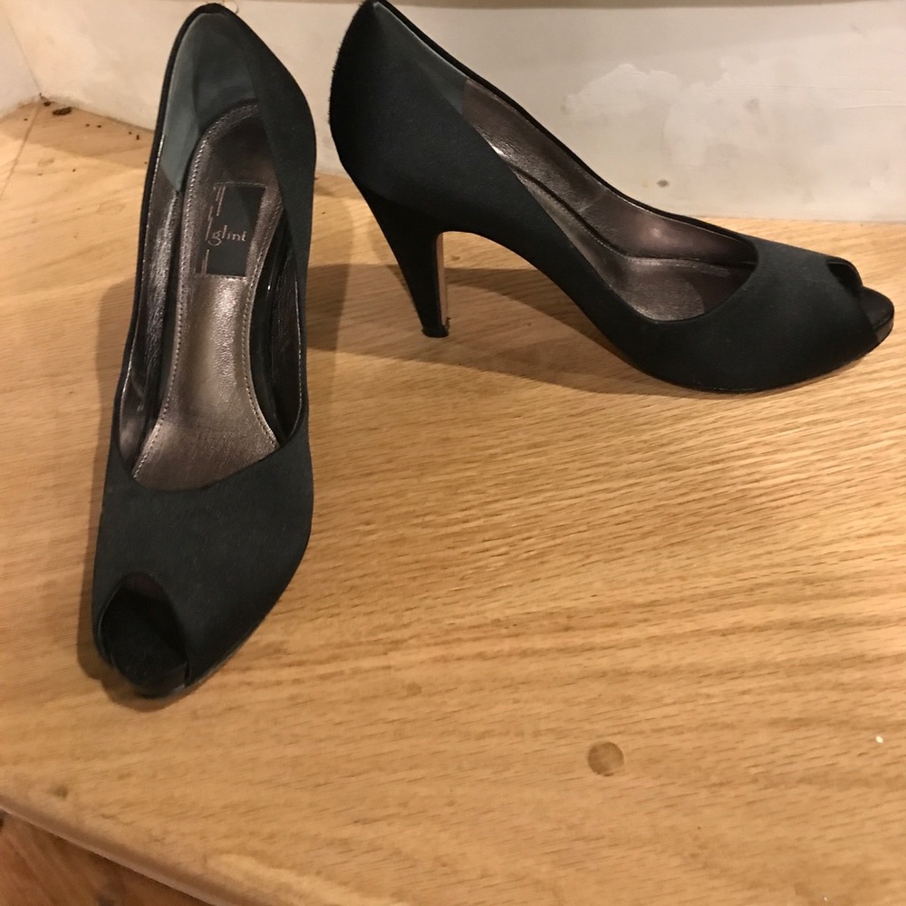 Glint black satin peep toe pumps