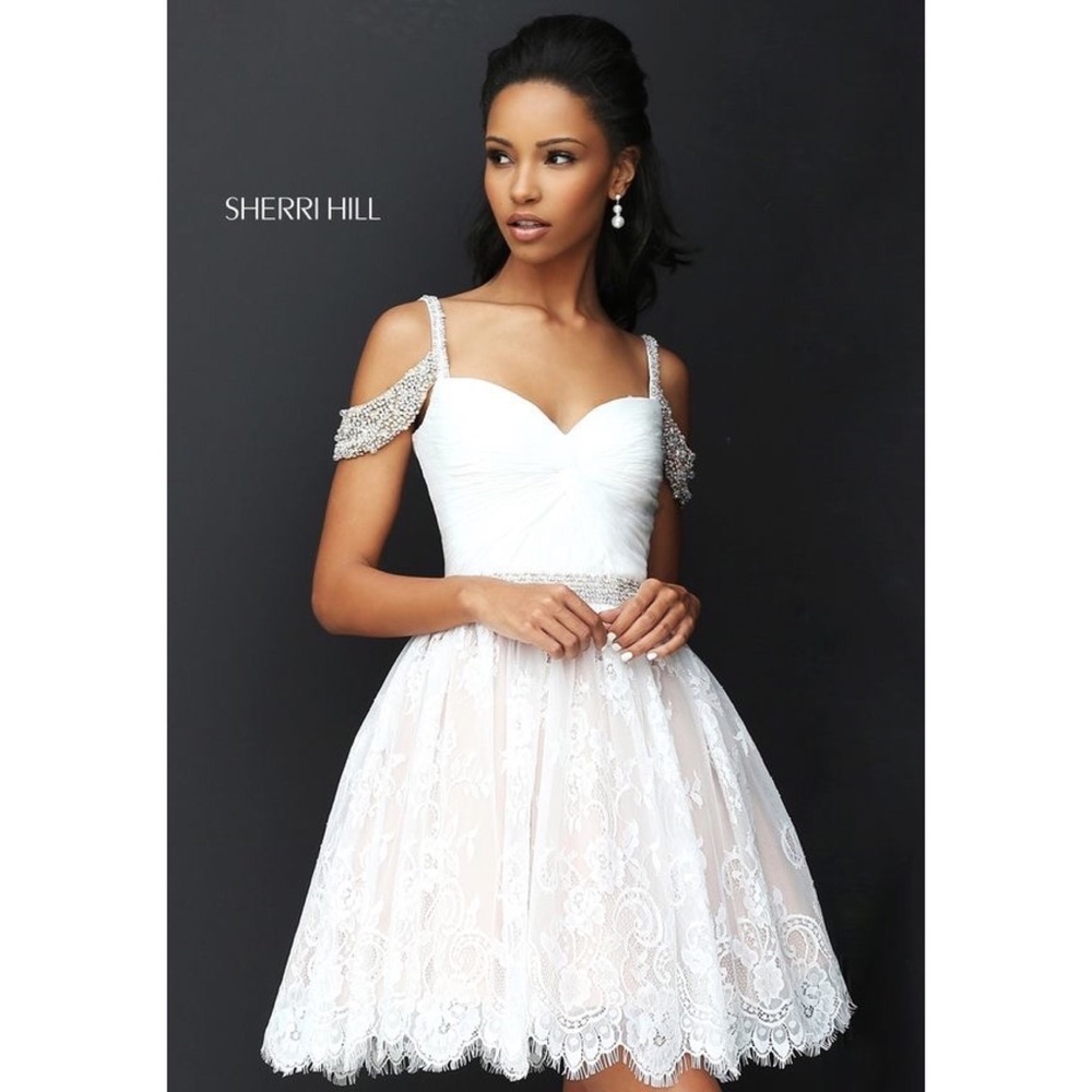 Homecoming dress NWOT