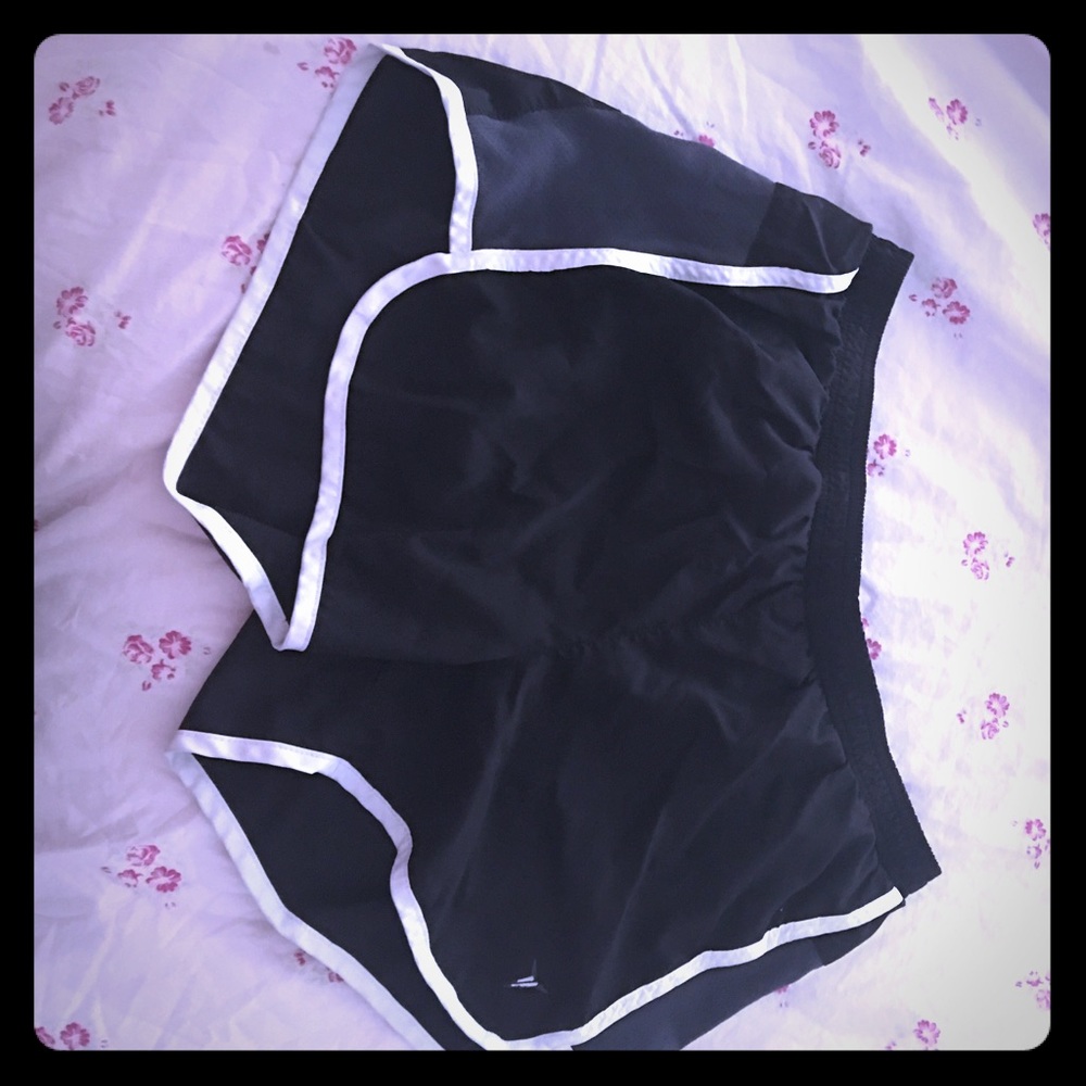 Old navy size medium shorts