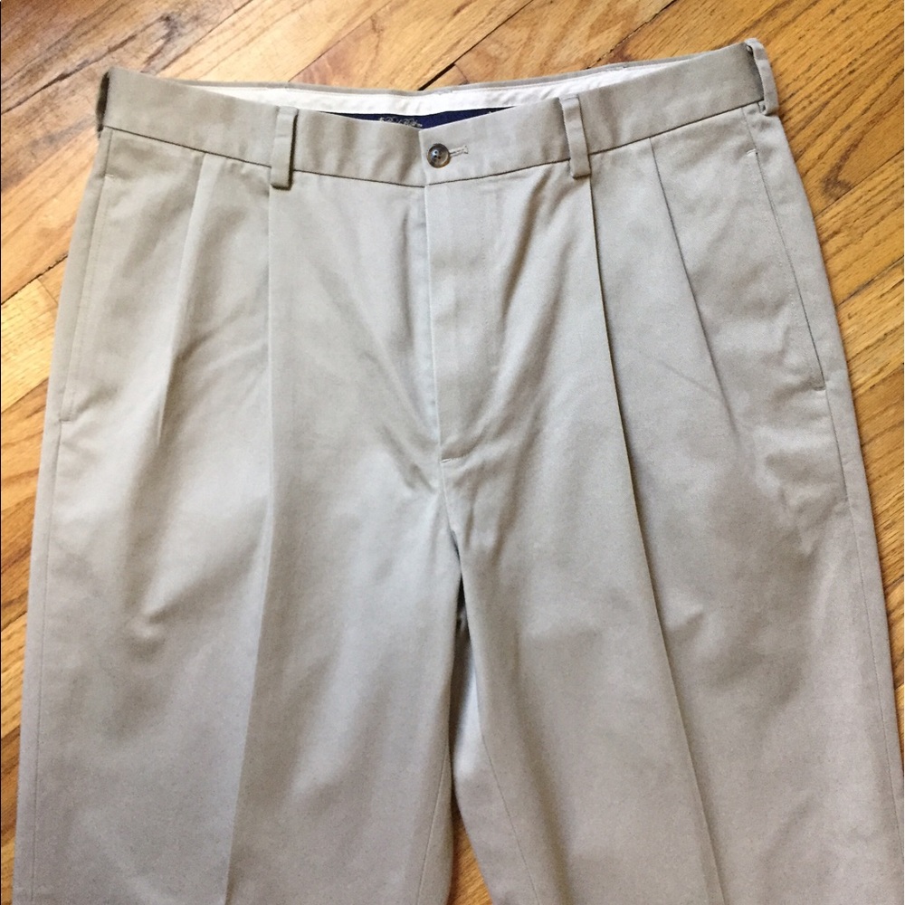 EUC Brooks Brothers Khaki Dress Pants. Size 35/30