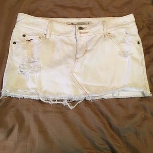 White Hollister Jean skirt size 3