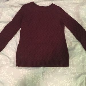 Patterned maroon sweater