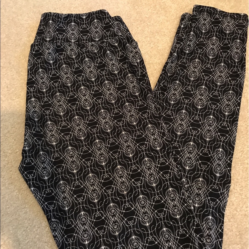 Lularoe OS - Picture 2 of 5