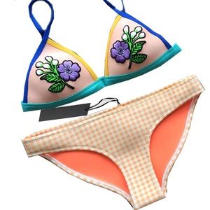 Triangle bikini set in size S top and bottom
