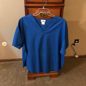 Women's plus scrub top from Life Uniform.