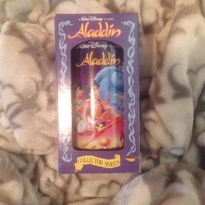 🐭1994 Walt Disney Aladdin Collectors Series Cup✨