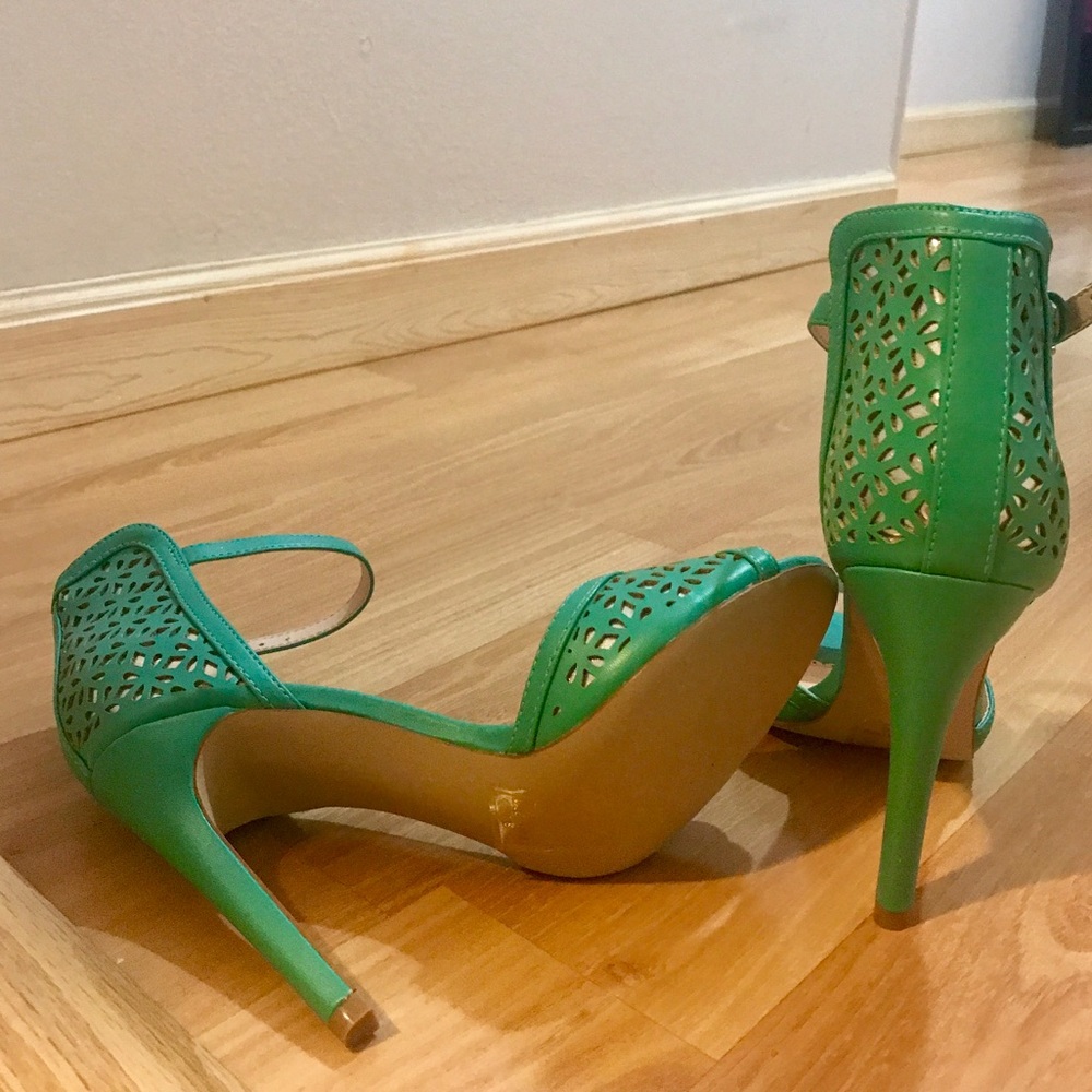 M MADISON 👠 - Picture 4 of 4