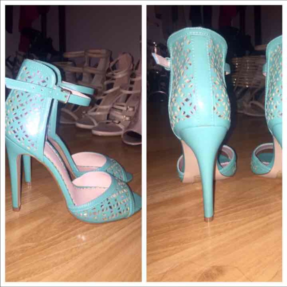 M MADISON 👠